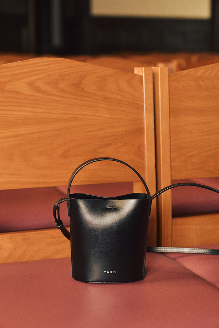 YH-731(small) CROSSBODY BAG_BLACK | NEW IN | YAHKI（ヤーキ